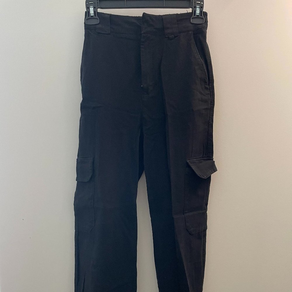 Pull & Bear Cargo Pants